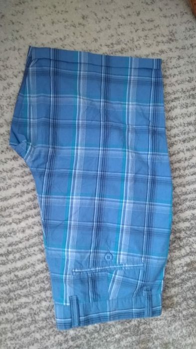 Krótkie spodenki Dressmann