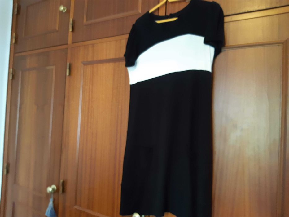 Vestido algodão/malha preto e branco, Corte Fiel, como Novo
