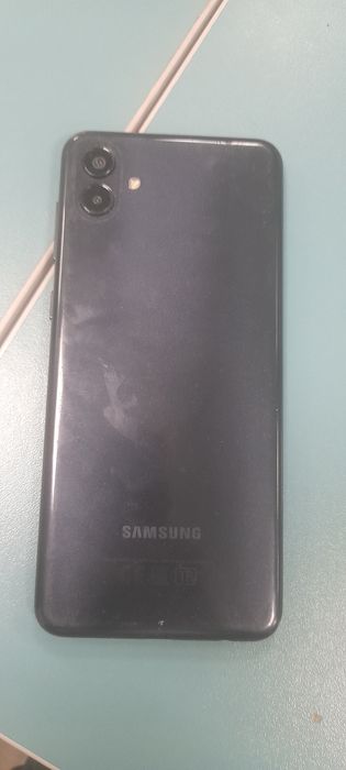 Нашол телефон.Ищу потерявшого