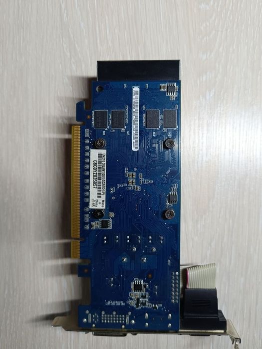ASUS GeForce 210 1GB DDR3 Silent