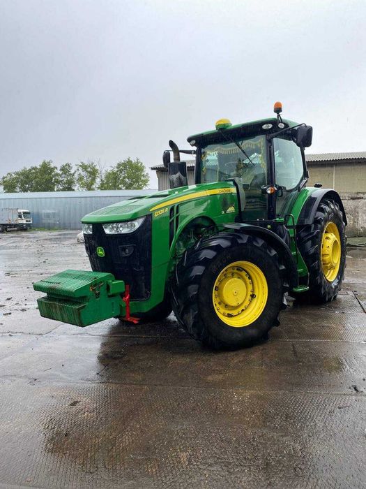 Трактор JOHN DEERE 8335R
