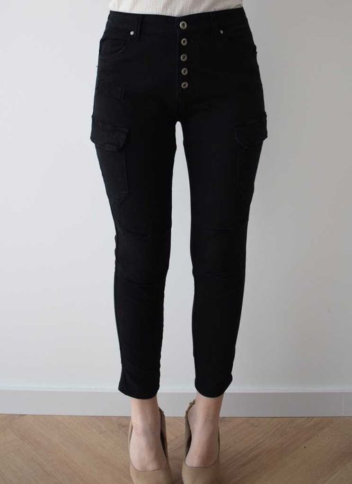 Jeans spodnie rurki wysoki stan czarne na guziki 36 s m wysoki stan