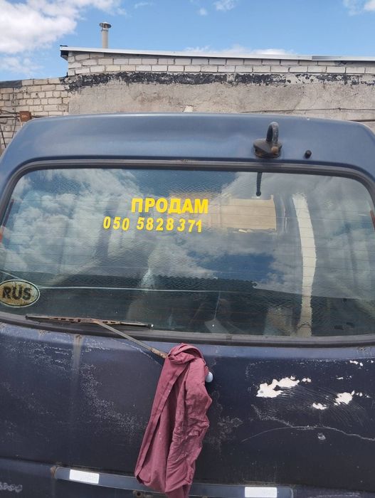 Продаю Hyundai H1 на запчастини