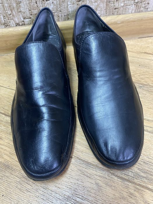 Мужские кожаные туфли швейцарского бренда bally.