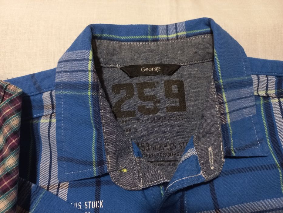 Продається рубашка дитяча.