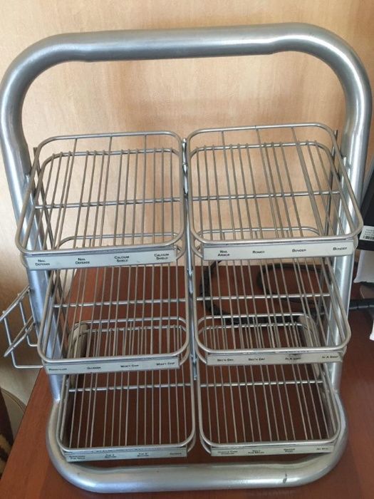 Дисплей Orli для лаков