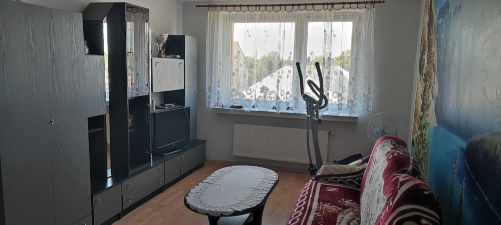 Wynajmę mieszkanie w Żaganiu 3 pokoje w bloku