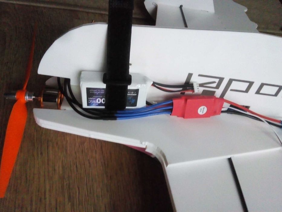 RC Samolot F3P EXTRA 330 3D KIT/PNP 4k