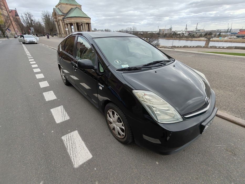 Toyota prius hybryda