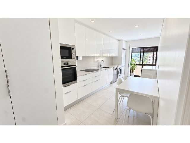 Apartamento T3- Rio De Mouro