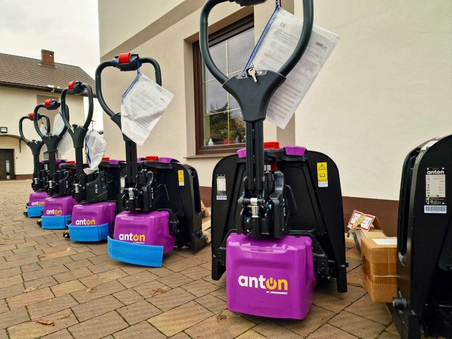 NOWY AntOn by Jungheinrich elektryczny wózek paletowy PTL 1.5 Paleciak