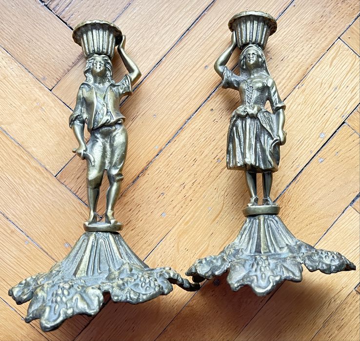 Stare mosieżne świeczniki