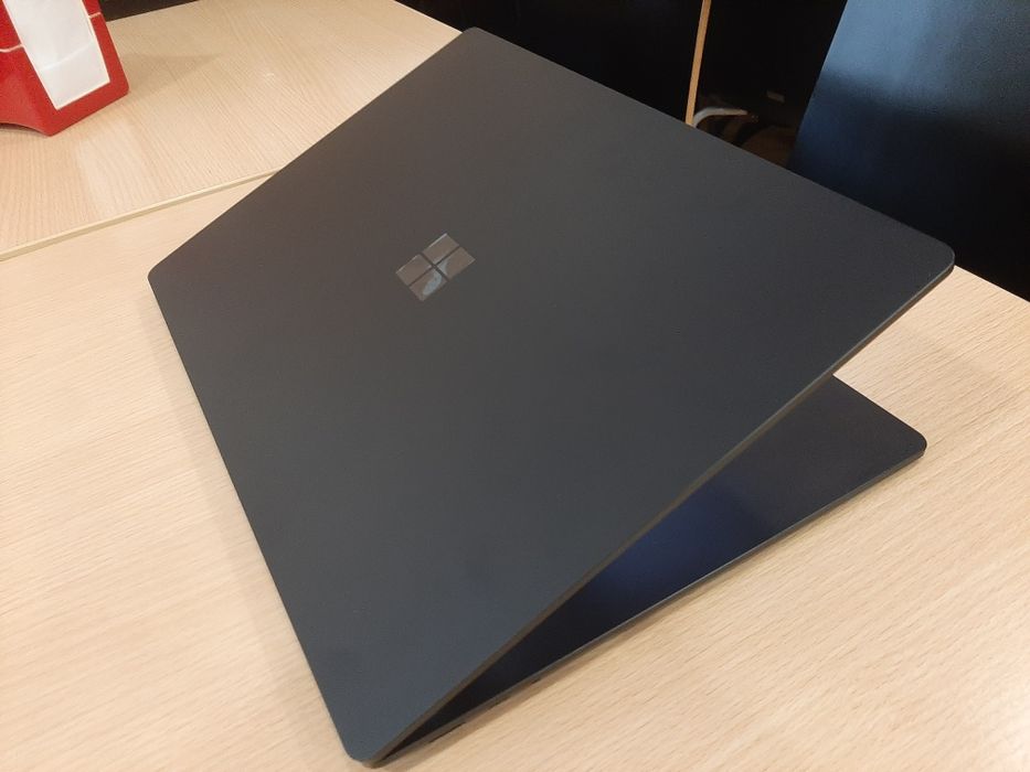 Surface Laptop 5 13" - i7