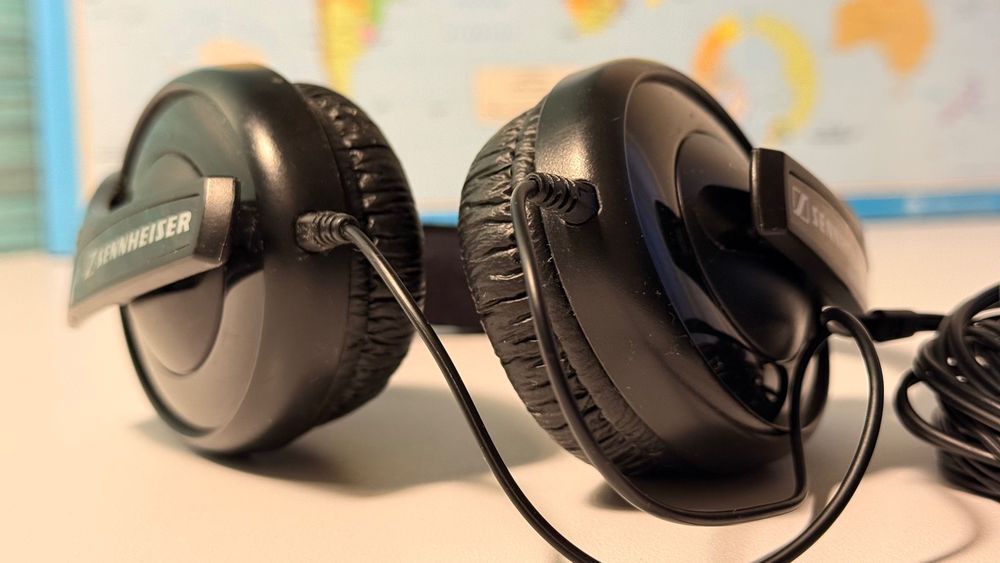 SENNHEISER - Auscultadores Profissionais