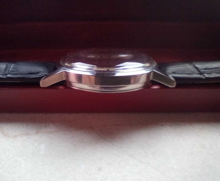 Omega Genéve Cal. 601 + Box