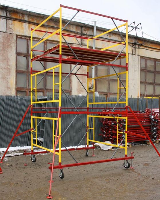 Маленькая вышка-Тура 0,8х1,7 2+1,туру на колесах,вишка тура