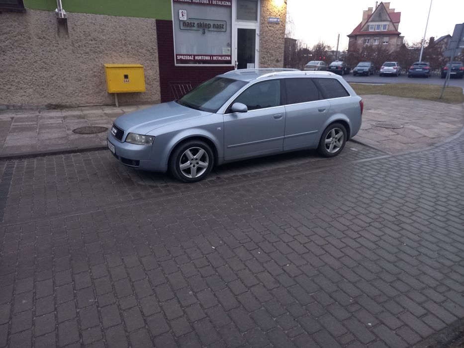 Sprzedam audi a4b6 1.9tdi 2004 .130 koni