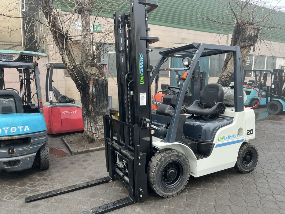 Вилковий навантажувач Nissan-Unicarriers, вилочный погрузчик