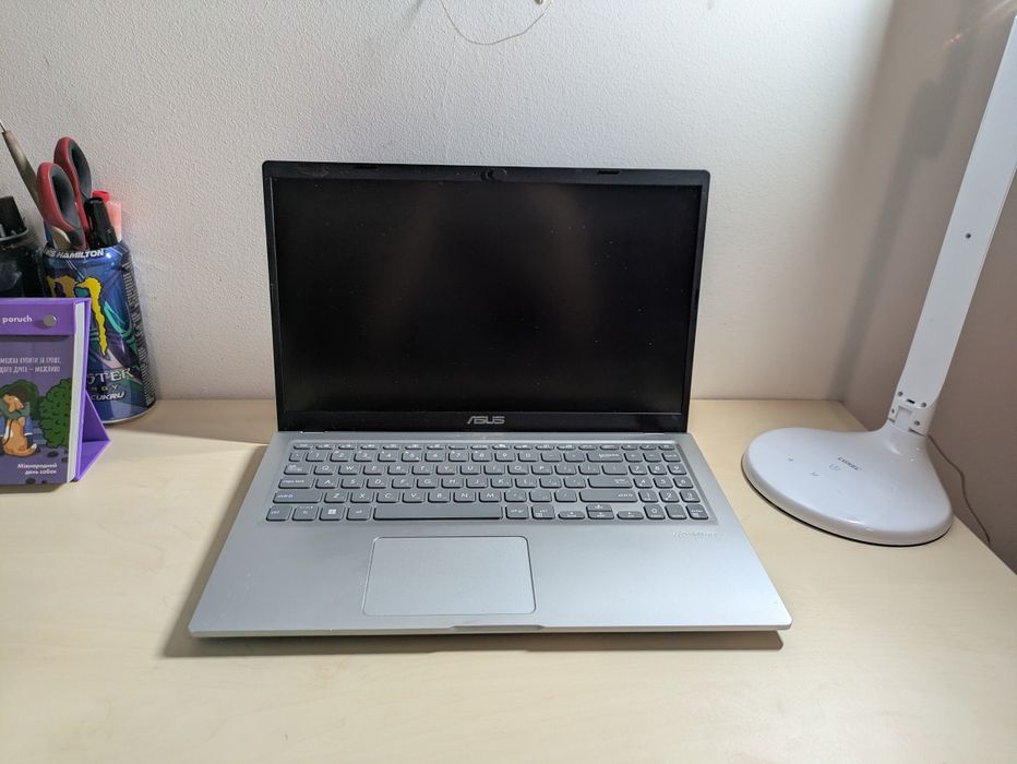 Sprzedam laptop ASUS X515EA