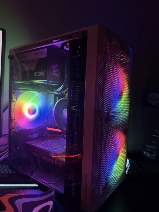 Semi-new Gaming PC494506412323655681