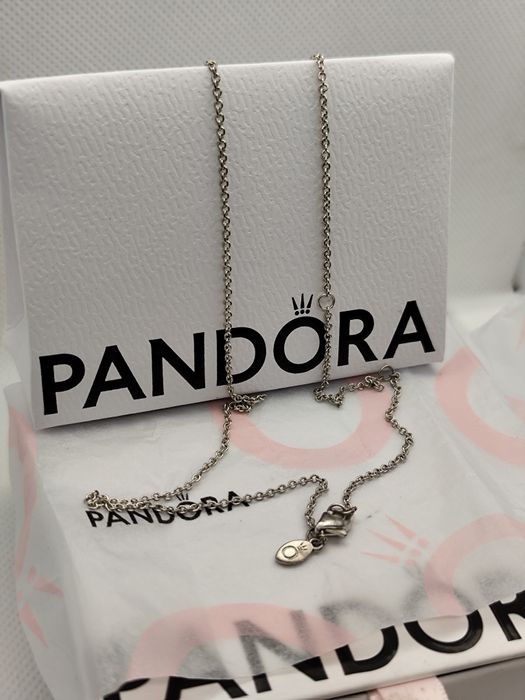 Colar/fio da Pandora