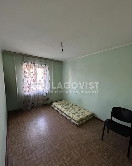 Продаж 4-х кімнатної квартири Драгоманова 20 Дарницький район Позняки
