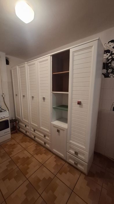 Szafa biała regał