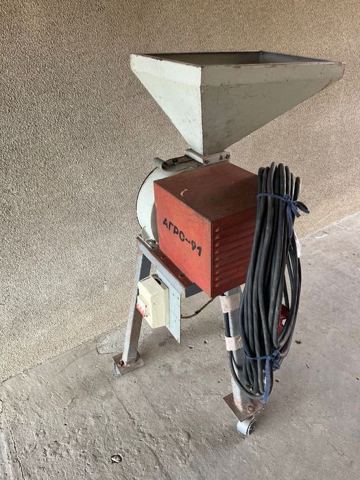 Млин (зерноподрібнювач) АГРО-91, трифазний