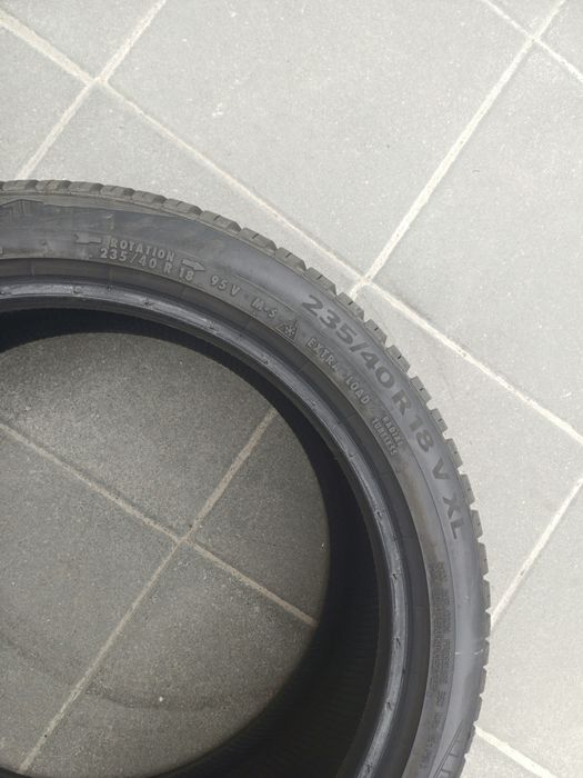 Opony Continental Całoroczne 235/40 R18
