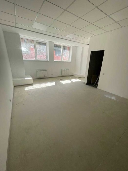 Продаж фасадного приміщення 110,9 м² 1 поверх  без % ПОДІЛ/КОНТРАКТОВА