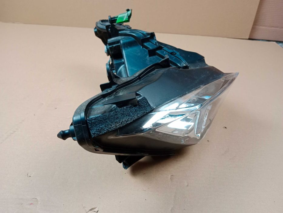 Kawasaki VERSYS 1000 Lampa Przód Przednia Reflektor Przedni 19 +