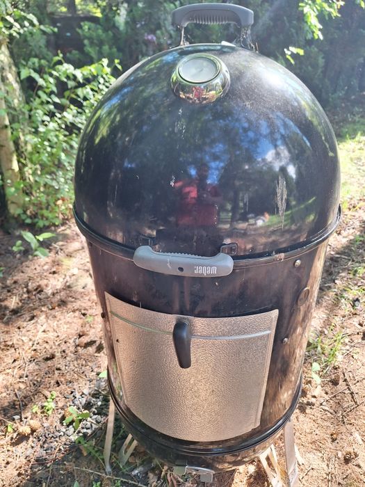 Grill wędzarnia WEBER 57 cm szerokosci