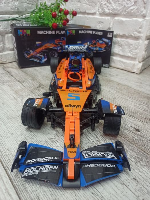 Конструктор  Lego, аналог technic гоночна машина велика + коробка!!! + смаколик