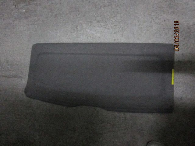 Chapeleira / tampo da mala VOLKSWAGEN Polo (6N)
