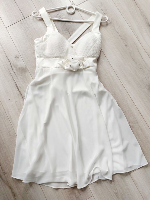 Нарядна сукня (нарядное латье) на випускний чи інше свято