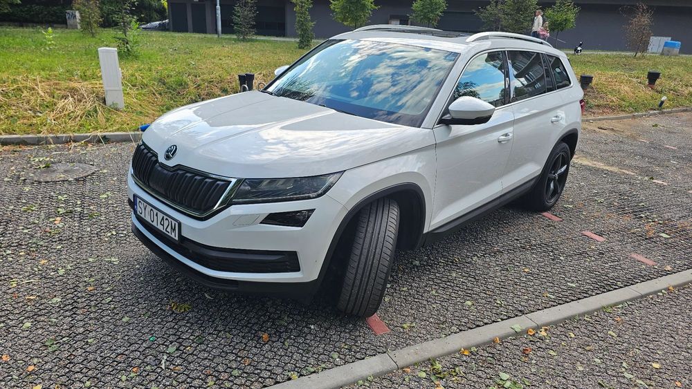 Skoda Kodiaq Skoda Kodiaq 2017 w najwyższej wersji wyposażenia 190km DIESEL