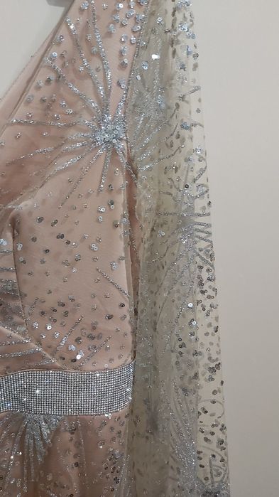Шикарные вечерние, свадебные платья, фирмы Gepur, М, 46-48