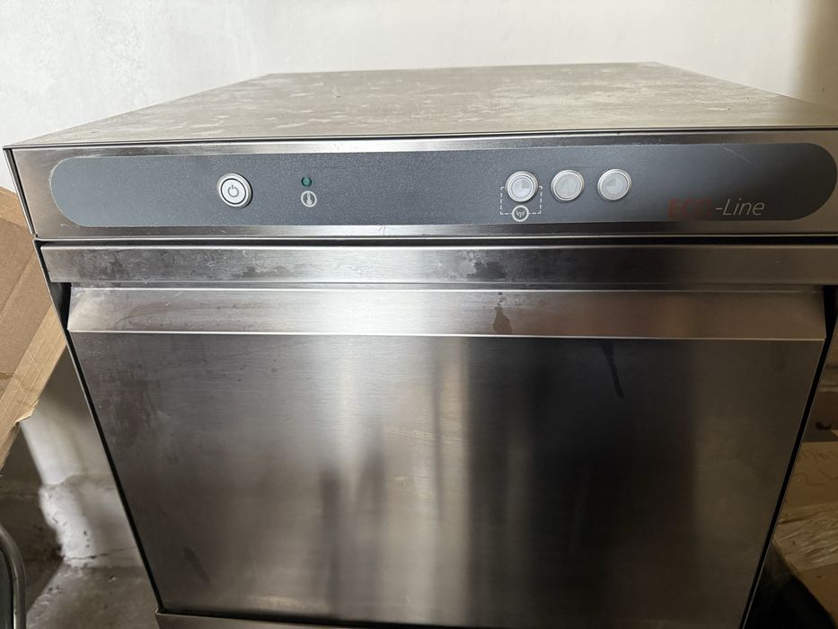 Zmywarko wyparzarka eco-line z podstawą