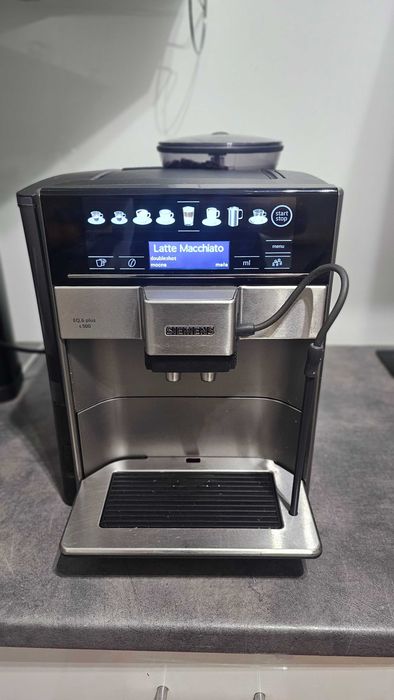 Ekspres do kawy Simens EQ.6 plus s500