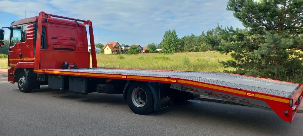 POMOC DROGOWA holowanie transport aut Laweta 24/7 Szybki dojazd!