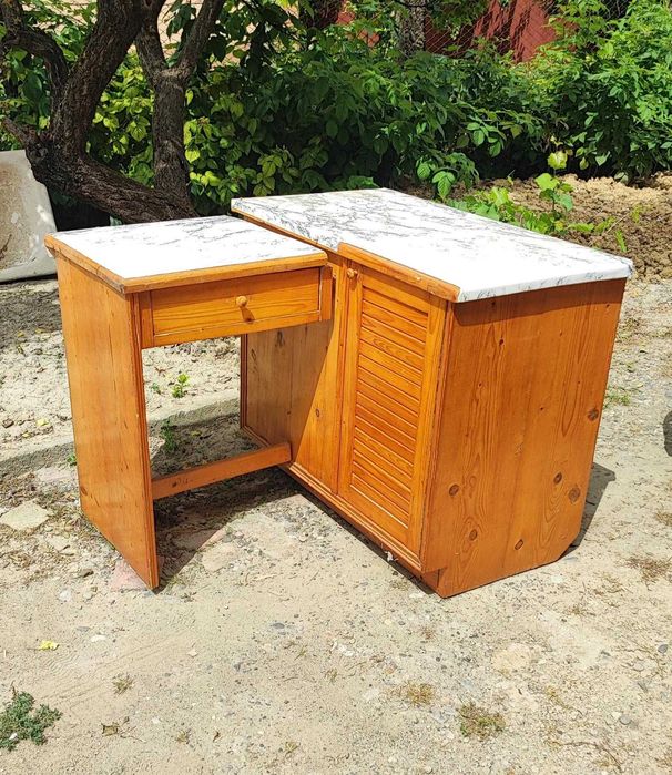 Продам кухонную мебель из сосны