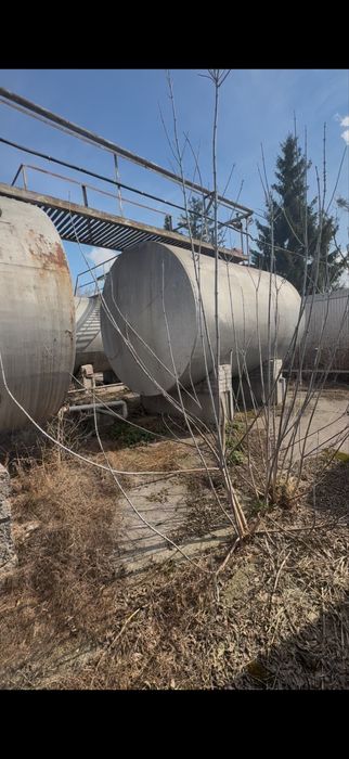 Продам металеві бочки для палива