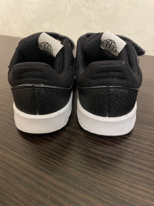 Кросівки  Adidas 12,5 см 21 р.