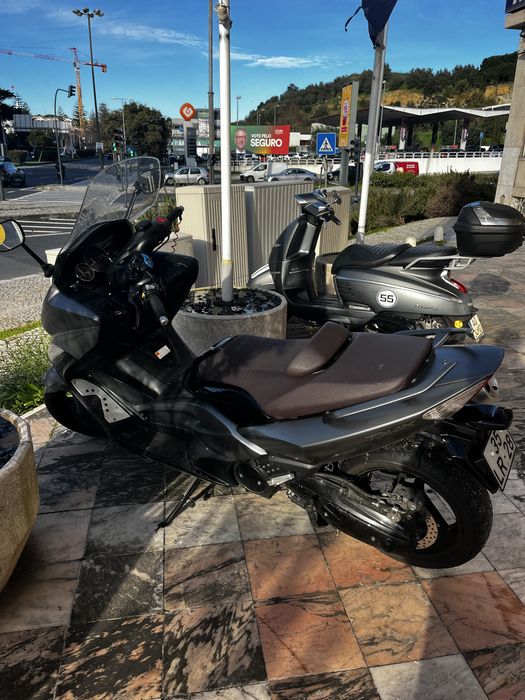 Yamaha tmax 500 como nova
