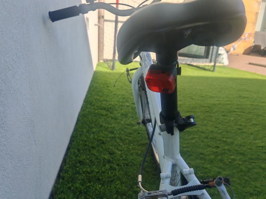 Bicicleta roda 24 (7-10 anos)