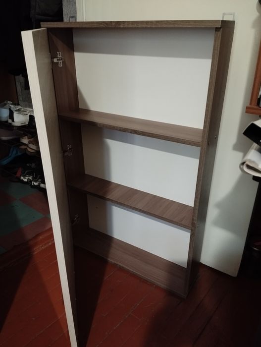 Тумба з дзеркалом