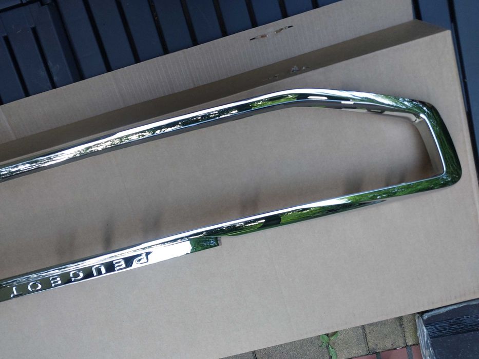 PEUGEOT 508 LIFT ramka chrom atrapy nowa OEM