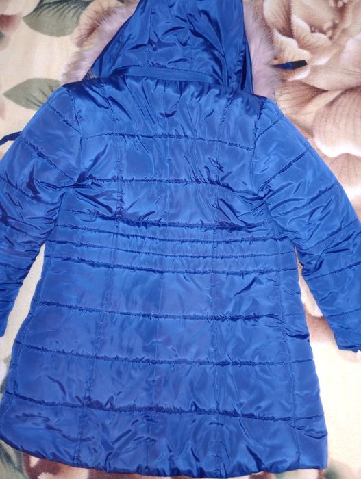 Зимовий пуховик для дівчинки р. 34. (5-7 р.)