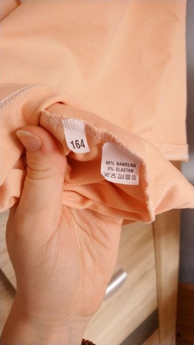 Bluza dziewczęca z kapturem pomarańczowa rozmiar 164