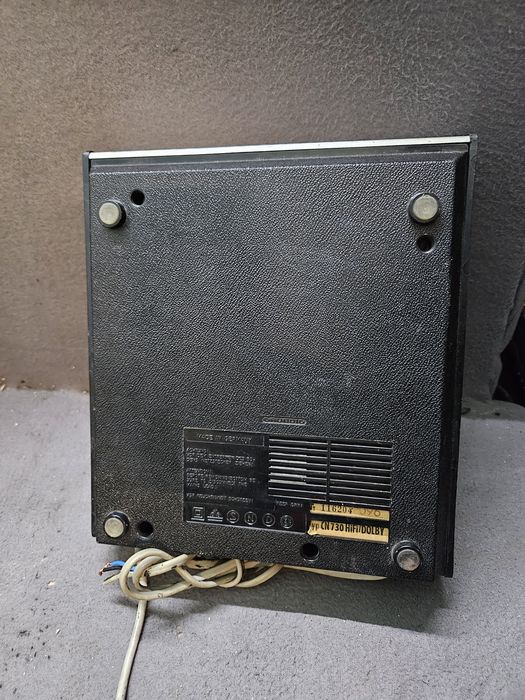 Magnetofon Grundig CN 730